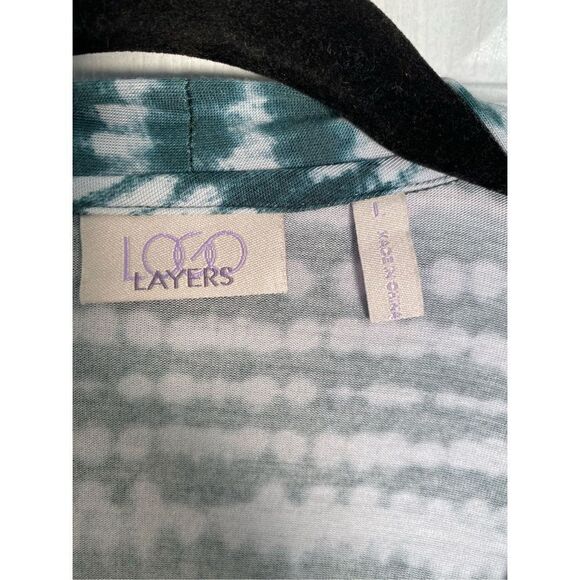 Logo layers by Lori Goldstein, women’s green and white cardigan size large  - Picture 4 of 4